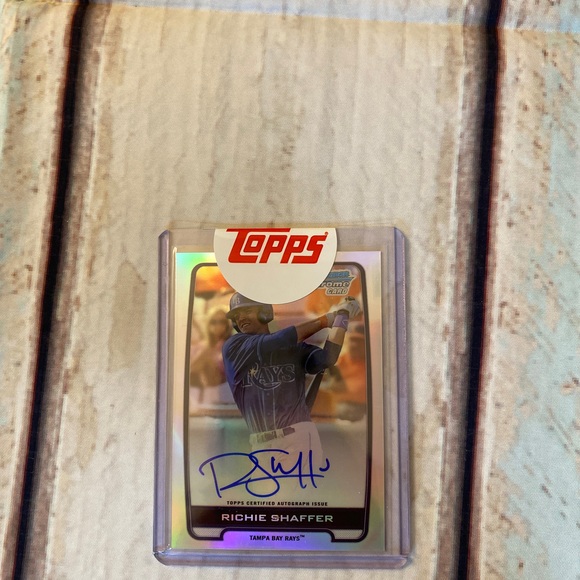 Baseball cards - Picture 5 of 6